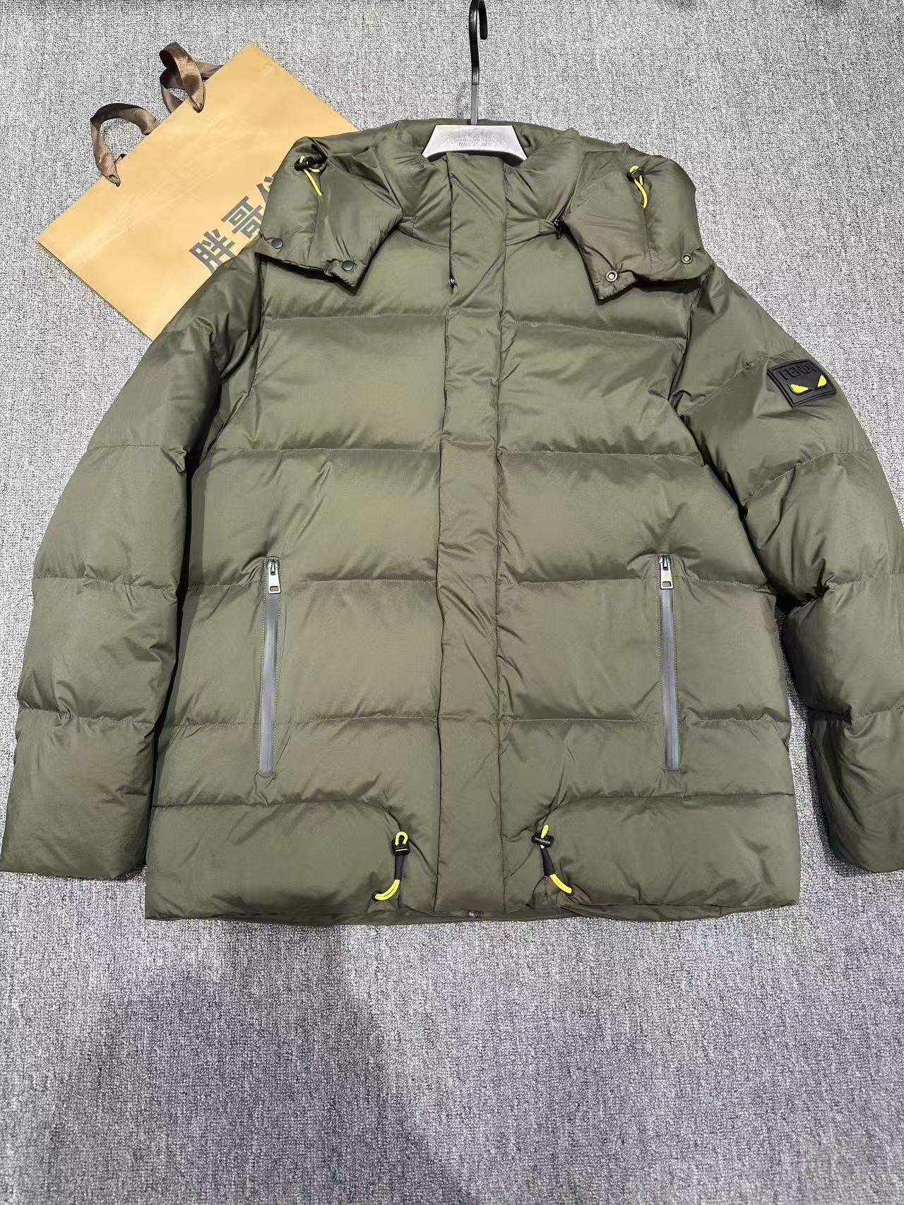 加肥加大大码鹅绒服