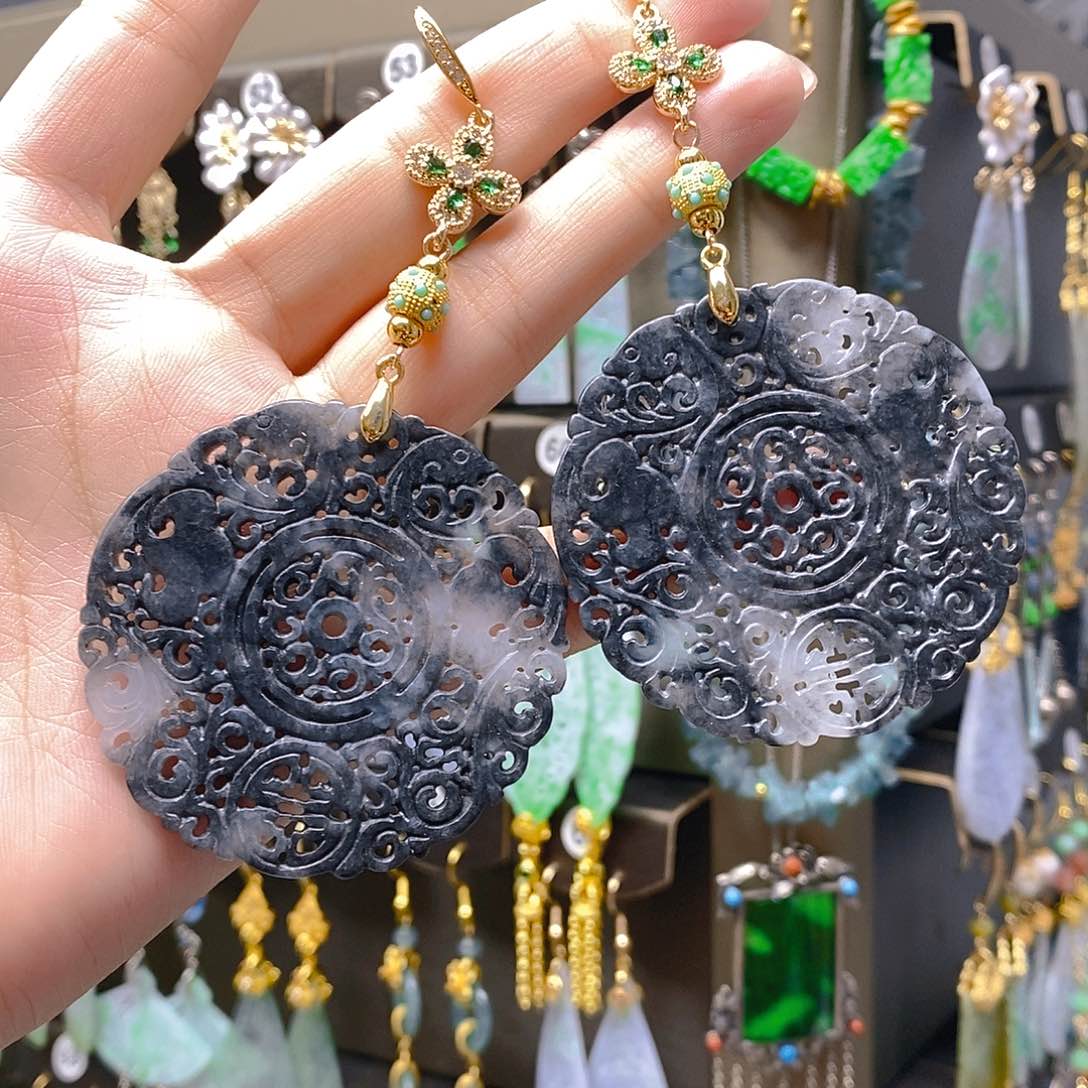 未镶嵌翡翠耳饰翡翠