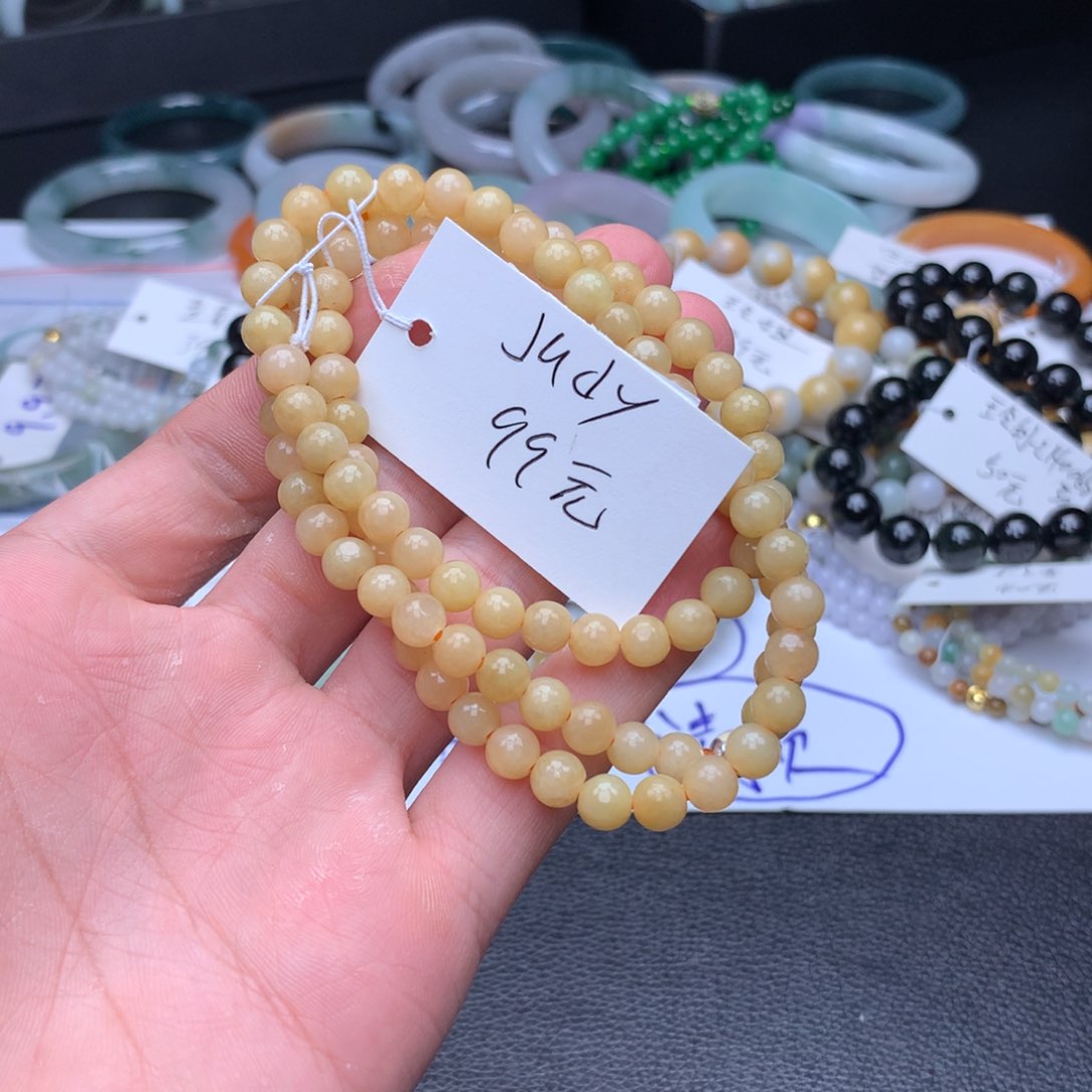 翡翠手镯未镶嵌J**y225588888