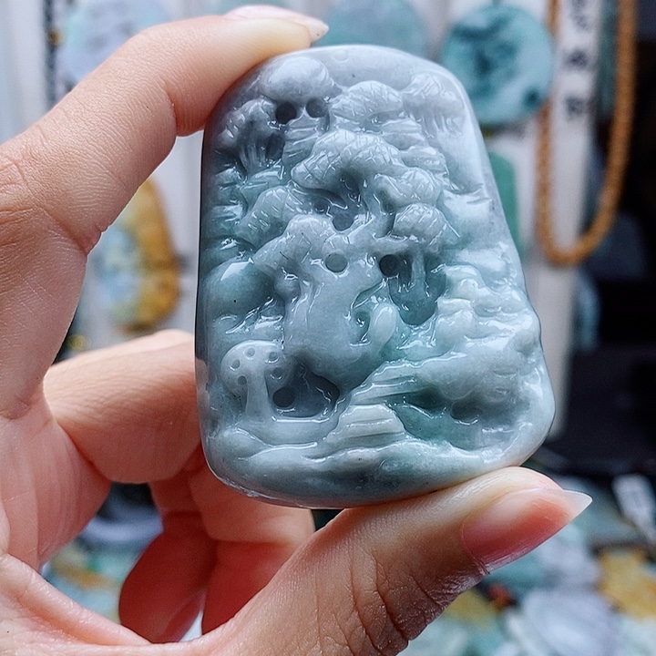 翡翠未镶嵌颈饰翡翠