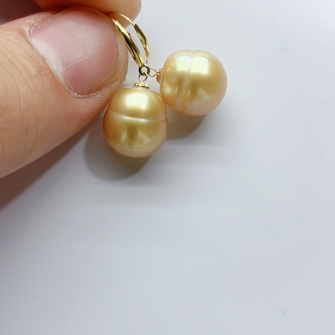 海水珍珠耳饰18K金镶嵌
