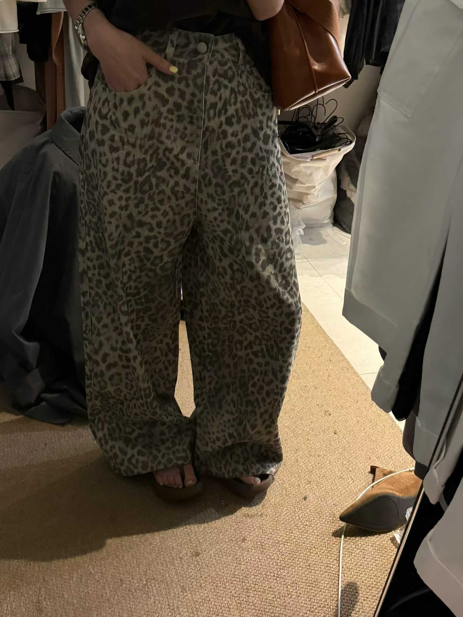 韩系高腰复古廓形做旧豹纹水洗牛仔裤女2025秋宽松显瘦直筒阔腿裤