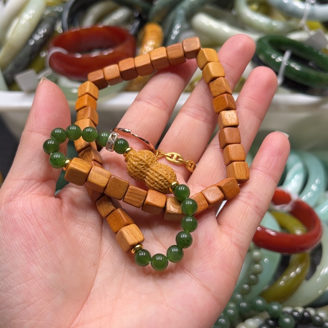 和田玉手链未镶嵌