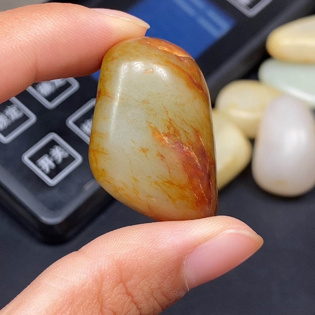 和田玉（糖玉）未镶嵌挂件