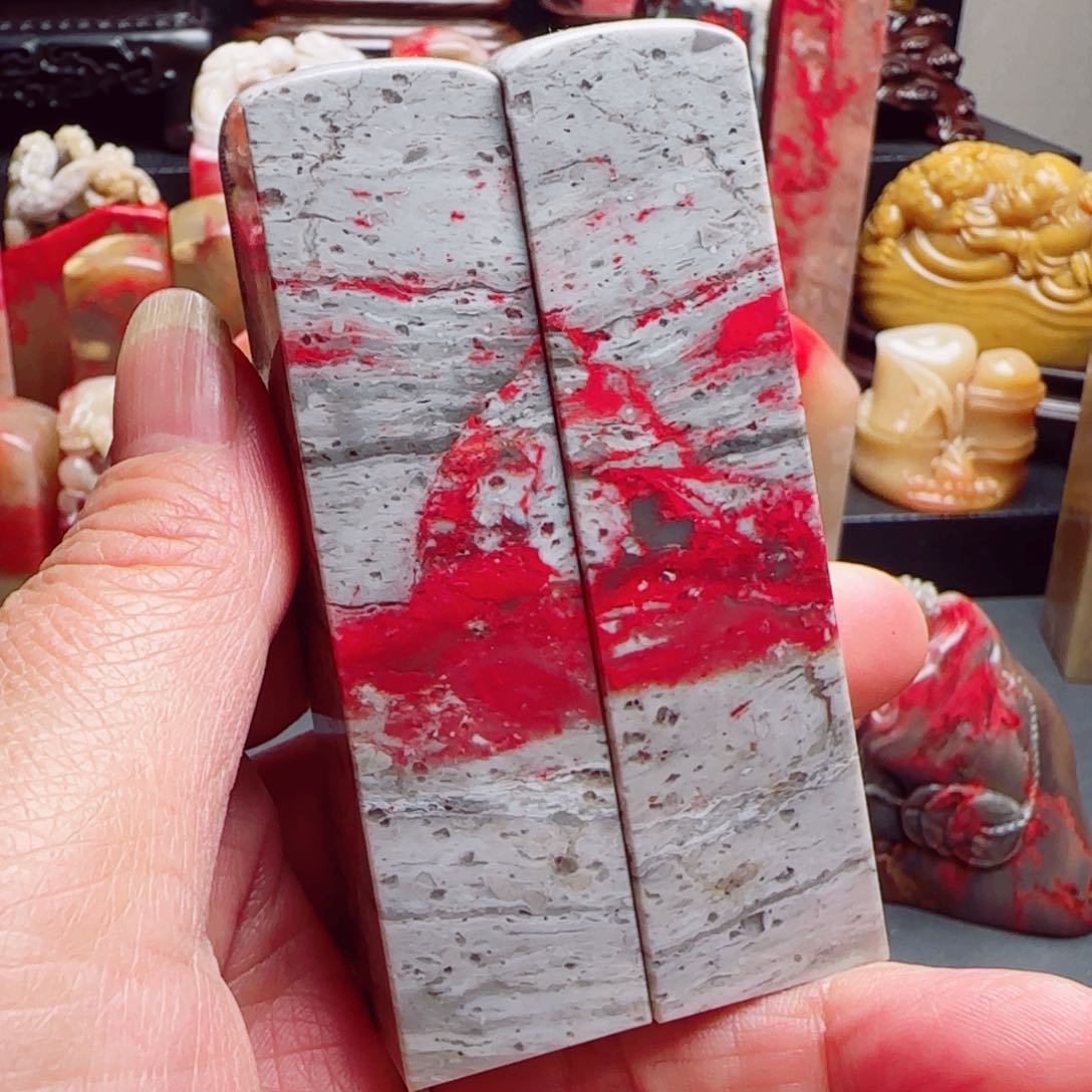 昌化石昌化鸡血石