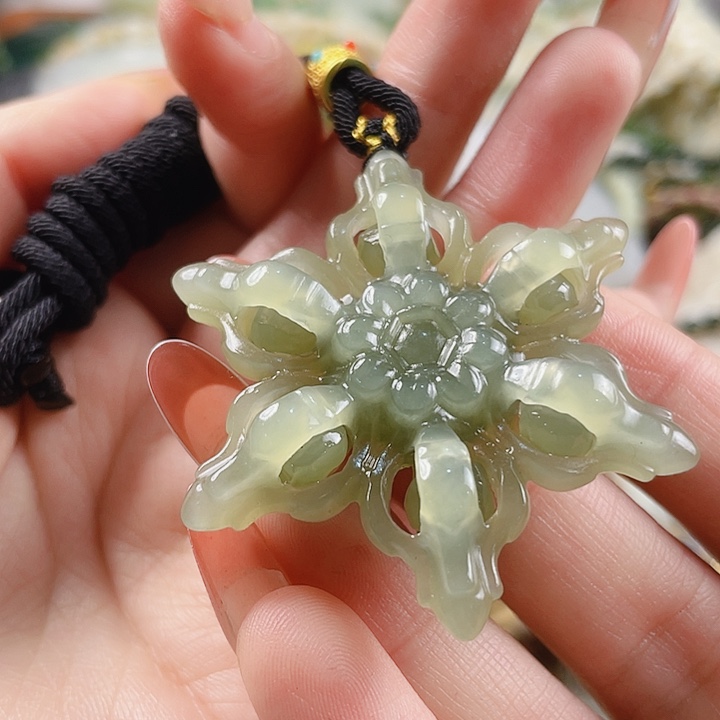 未镶嵌和田玉挂件