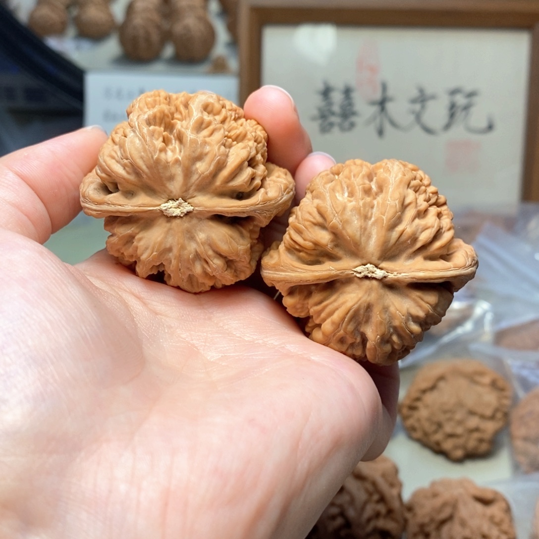 文玩核桃把件46粗筋