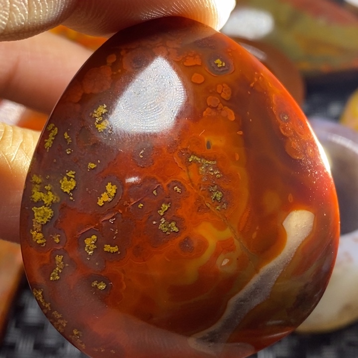 玛瑙/玉髓颈饰未镶嵌