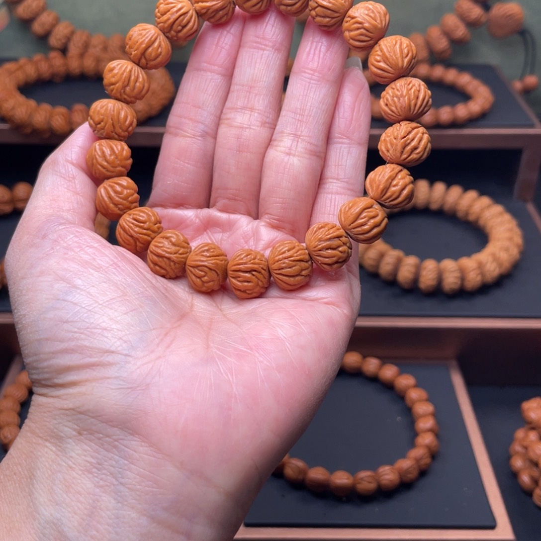 手串桃核12金蝉纹