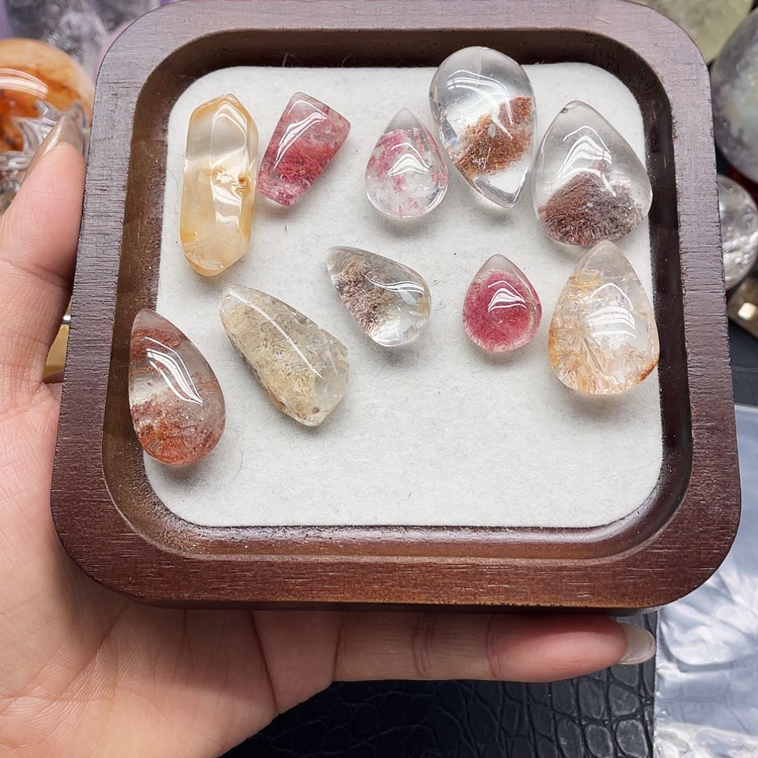 十***片水晶未镶嵌珠宝半成品63