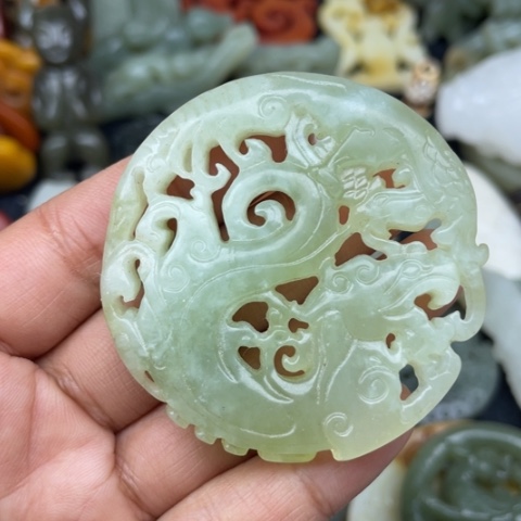 岫岩老玉（透闪石质玉）颈饰未镶嵌72