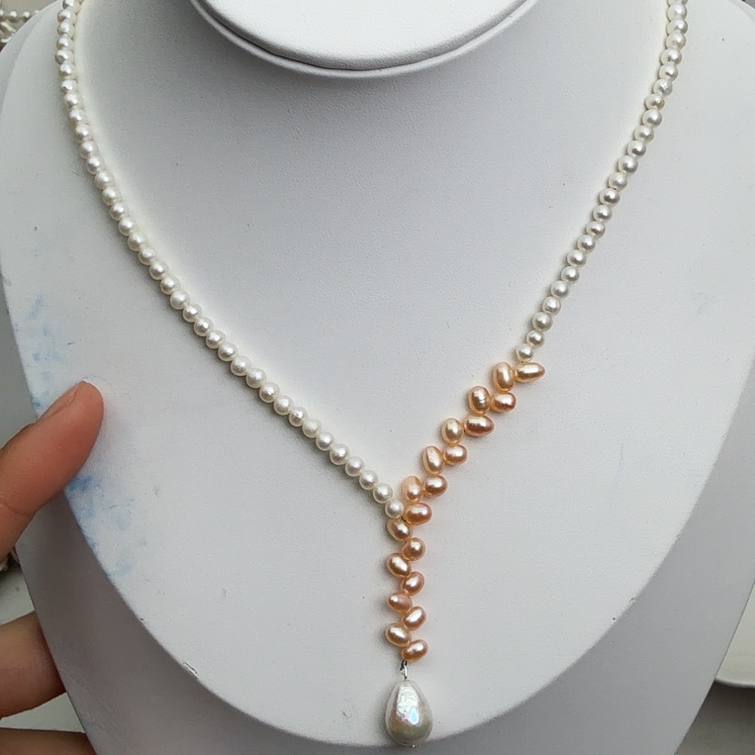颈饰淡水珍珠未镶嵌