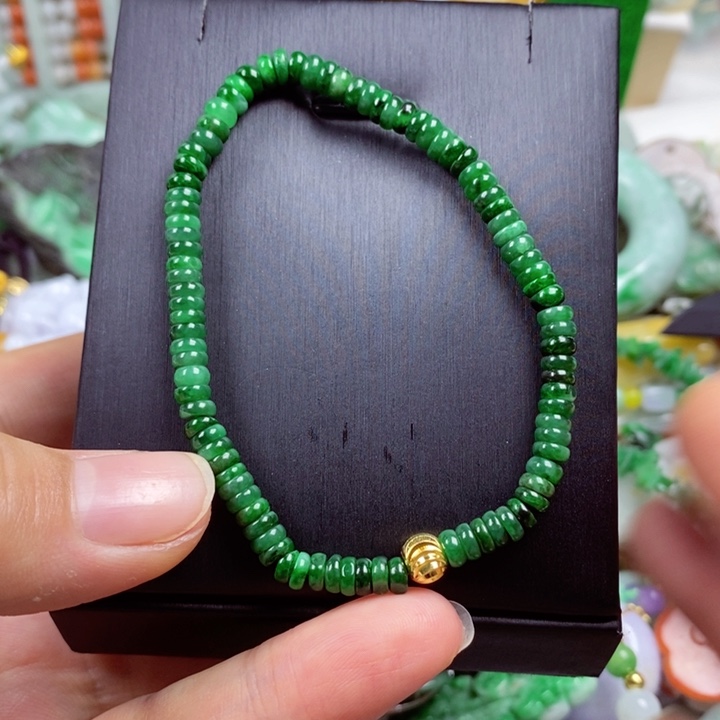 翡翠吊坠(不含链)未镶嵌微***A