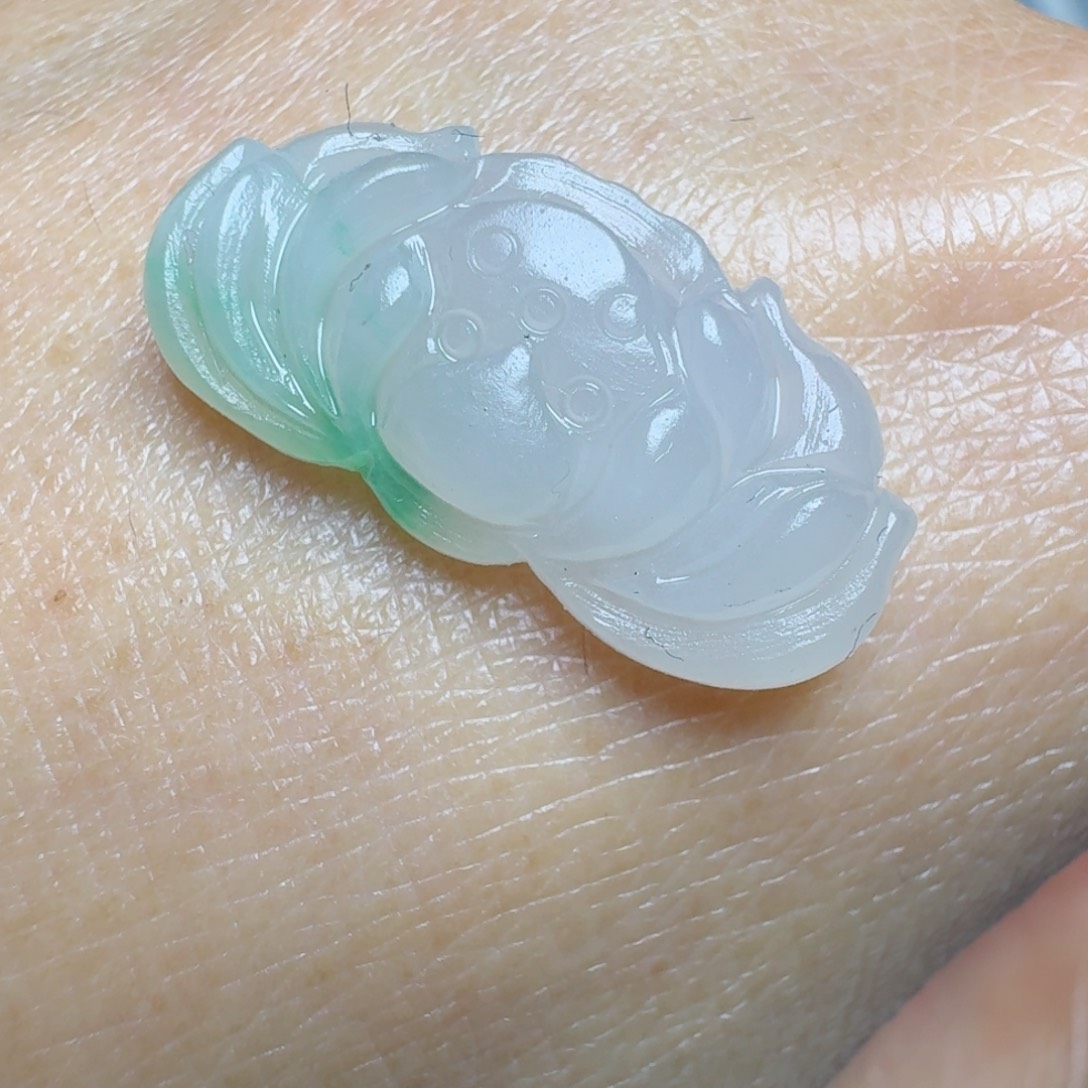 定制翡翠未镶嵌挂件