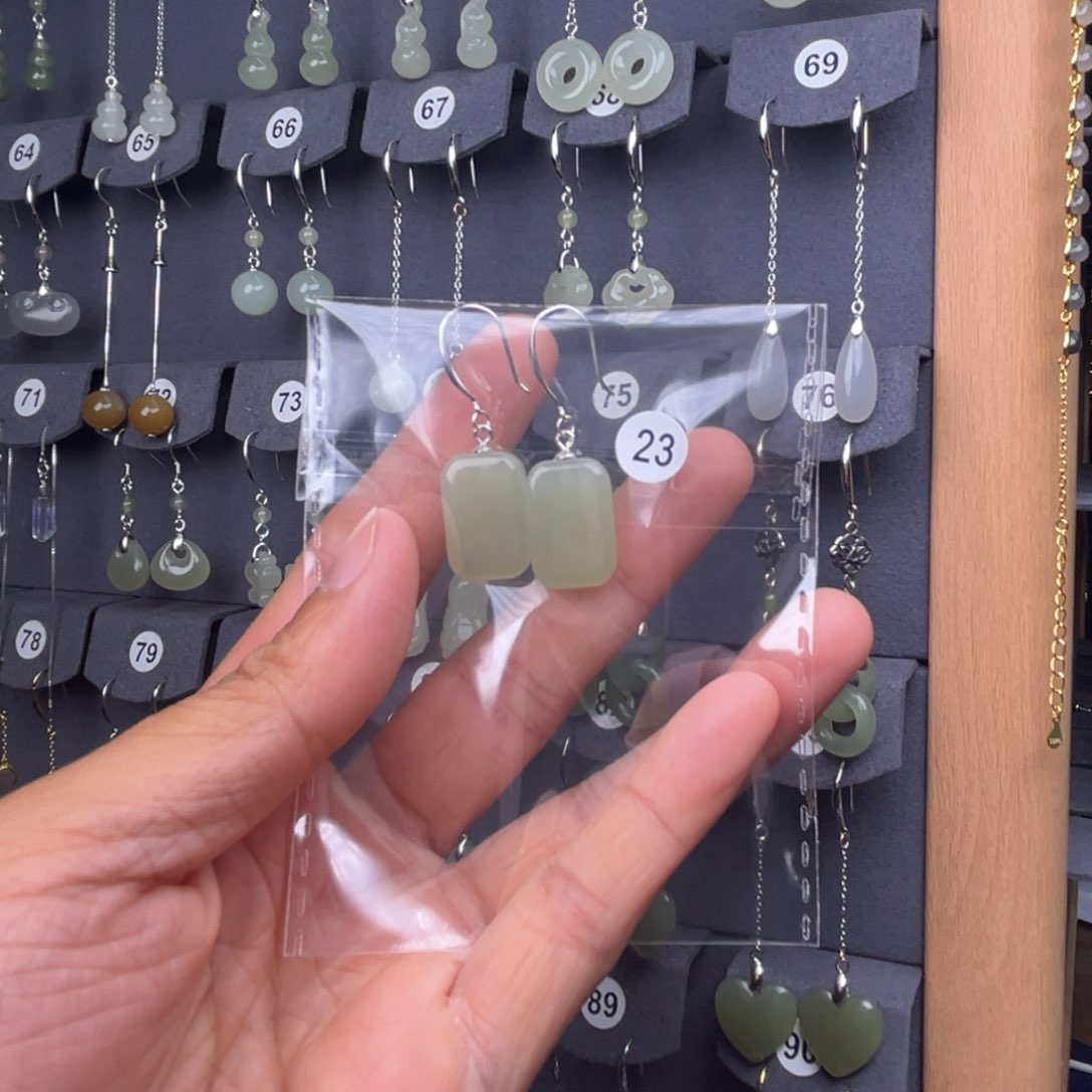 银S925镶嵌和田玉耳饰刘****皱