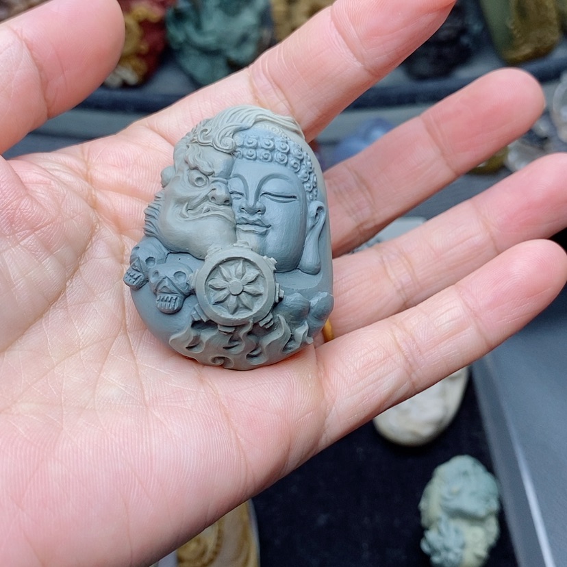 【闪购商品】定制石英质玉吊坠未镶嵌