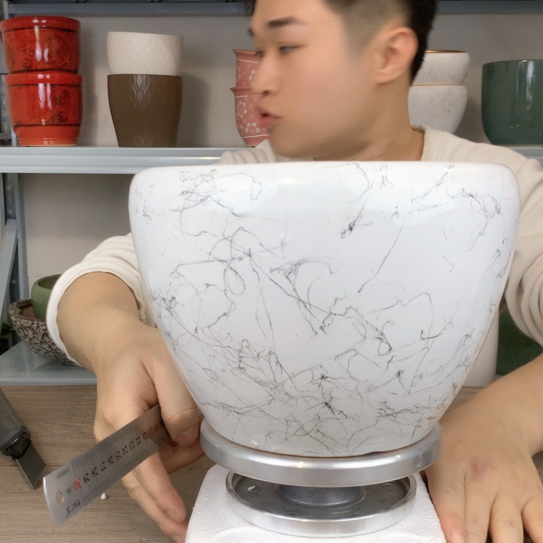 红陶白色飞丝大理石20x16一个花盆