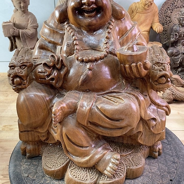 木农**哥木雕工艺品