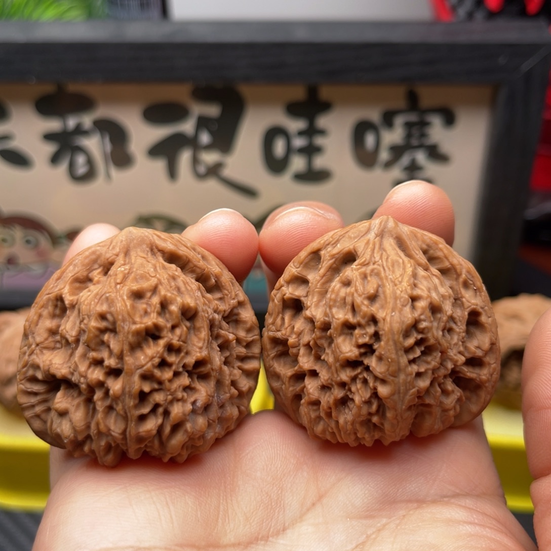 吊坠文玩核桃42三角疆
