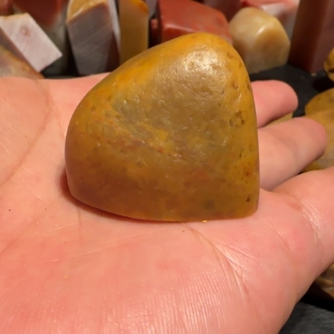 老挝石田黄原石，