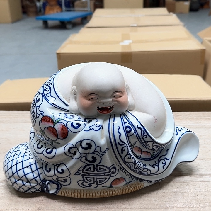 瓷片哈哈h哈哈哈哈哈哈