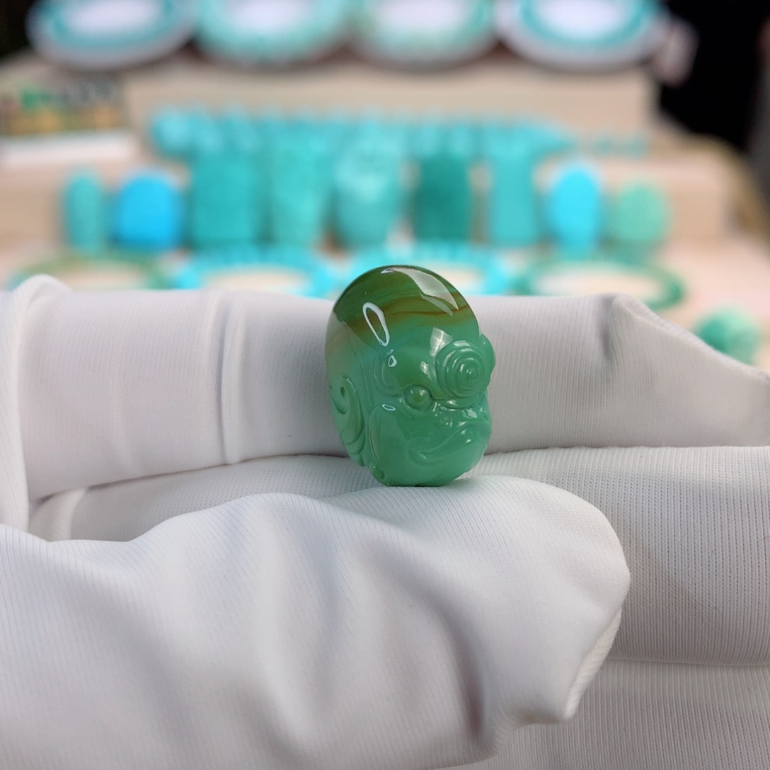 绿松石挂件未镶嵌