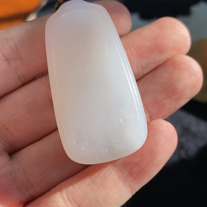 和田玉颈饰未镶嵌莱*