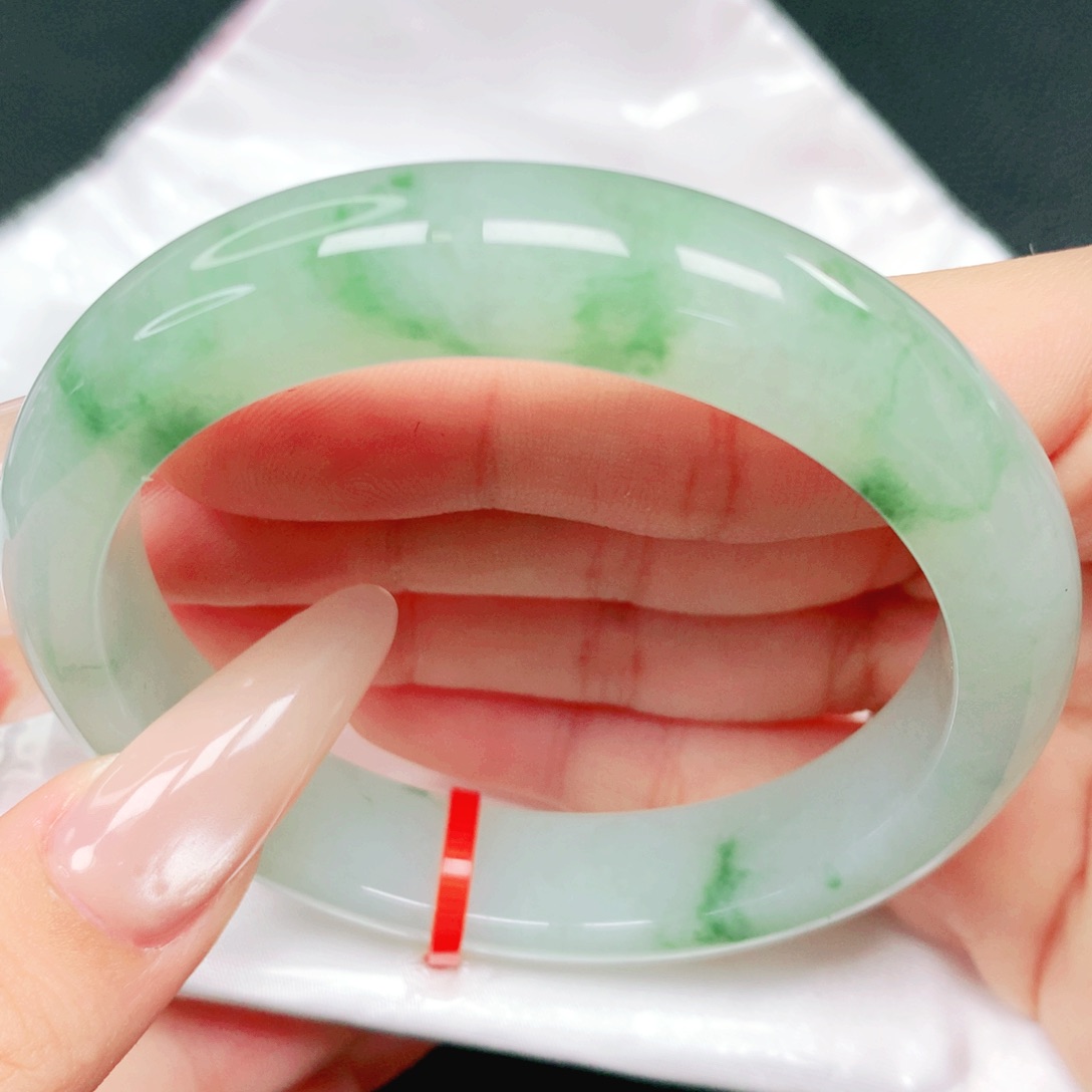 翡翠未镶嵌手镯56