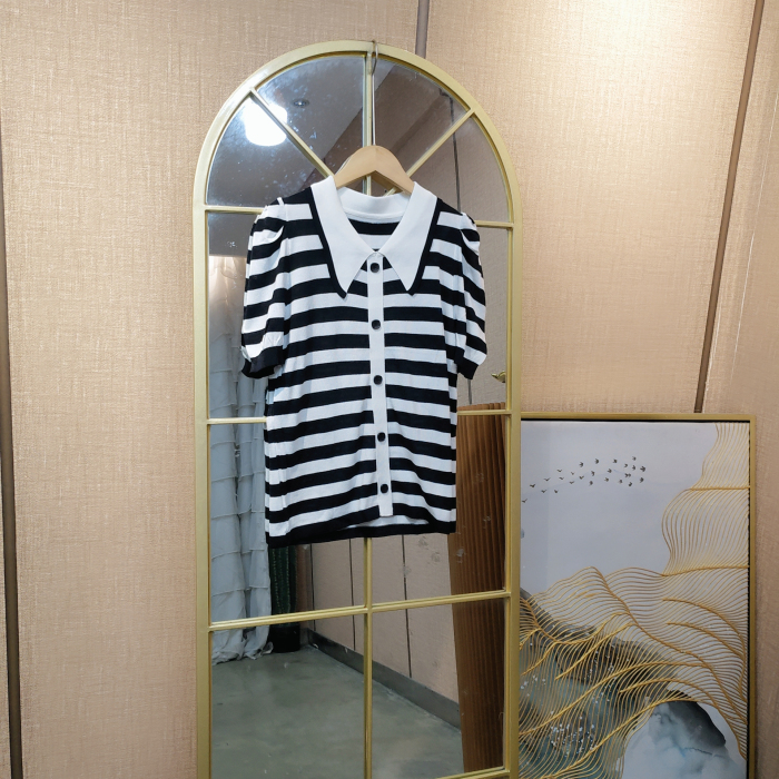 CP74孕妇黑白条纹针织衫90-130