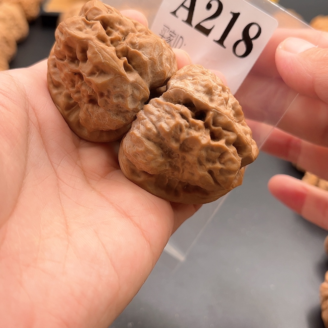 西***瓜桃核把件蛙蛙福利42度44