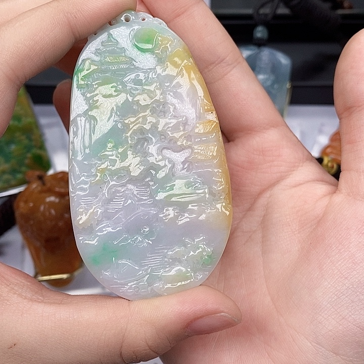 颈饰未镶嵌翡翠小****x翡翠A货