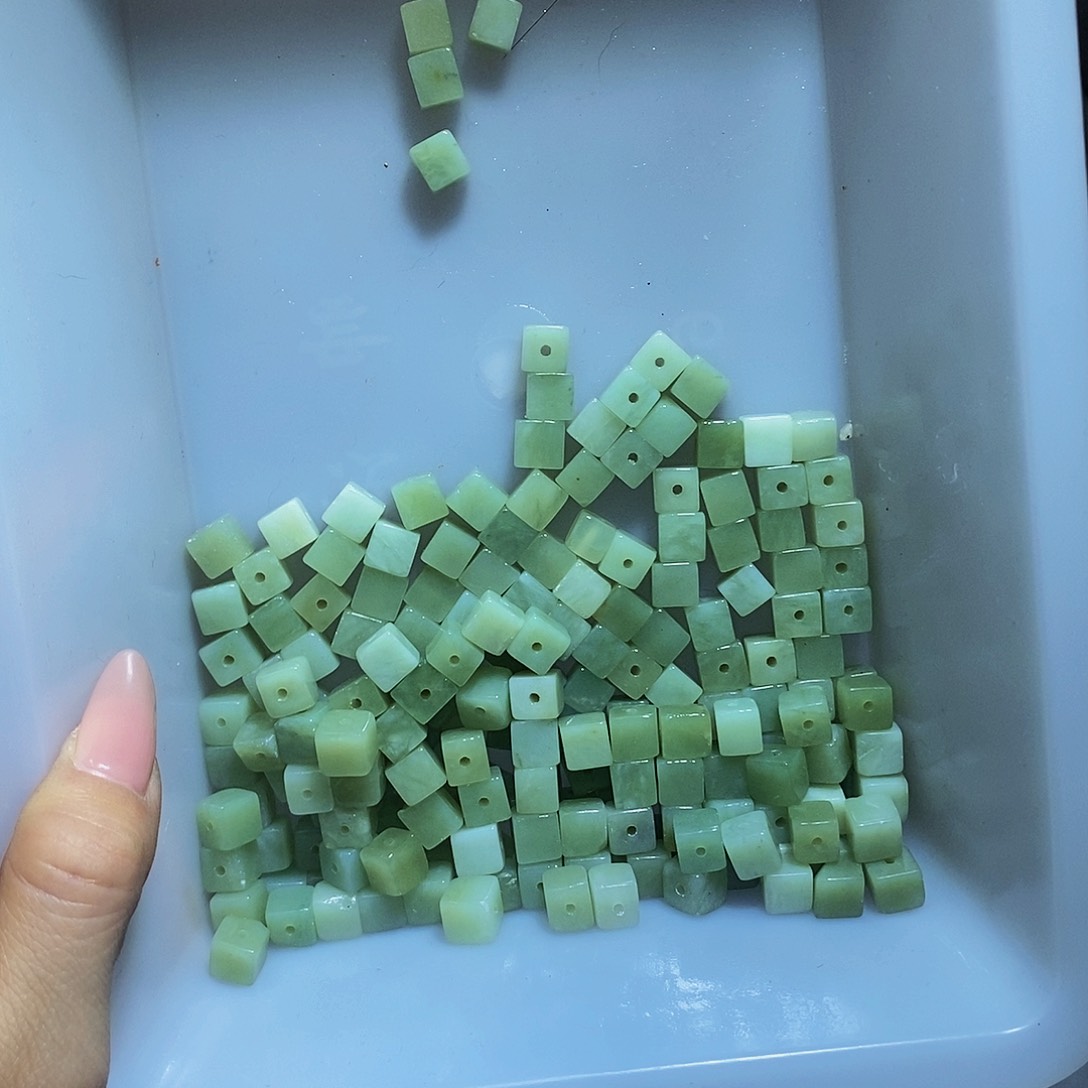 未镶嵌蛇纹石玉其他19