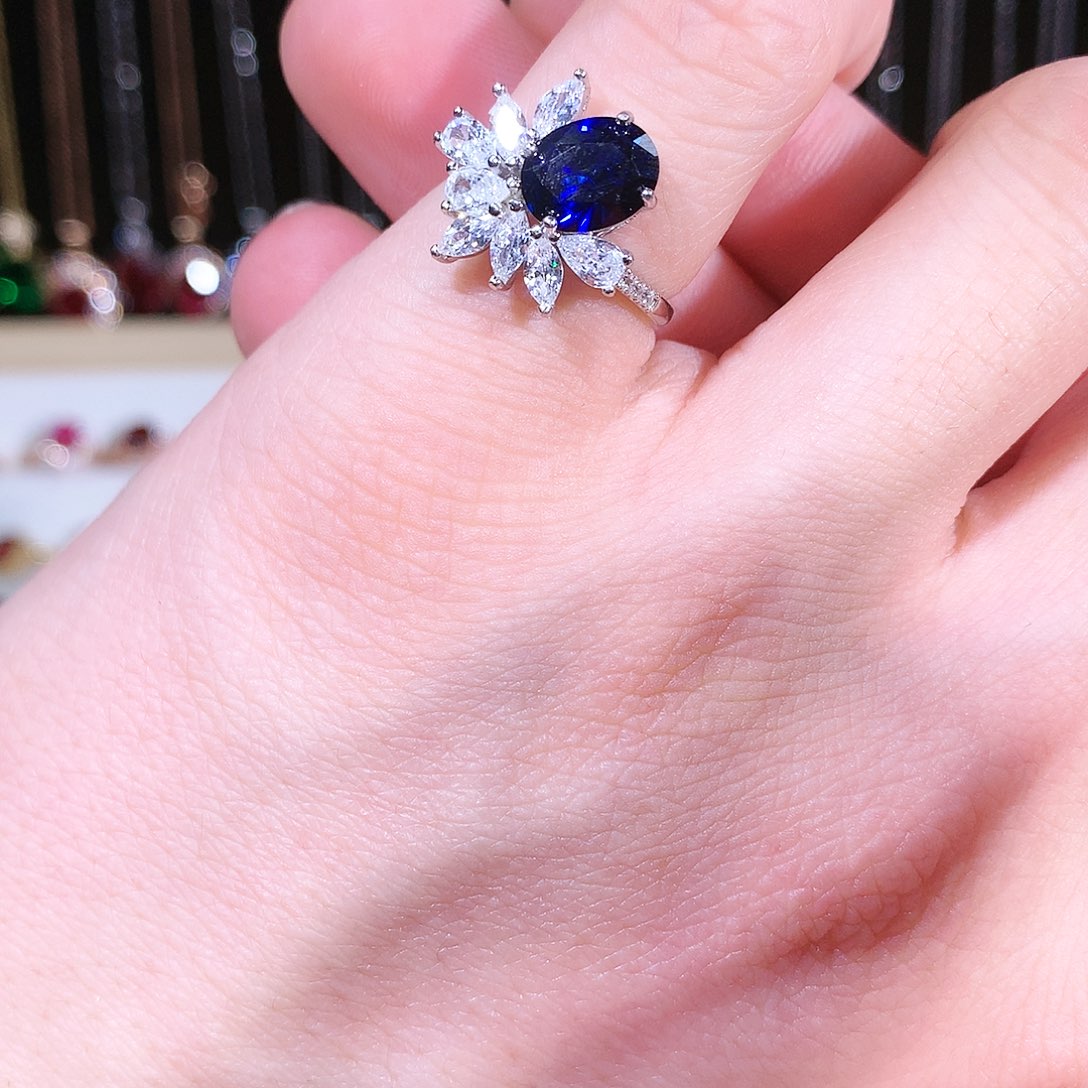 蓝宝石戒指银S925镶嵌