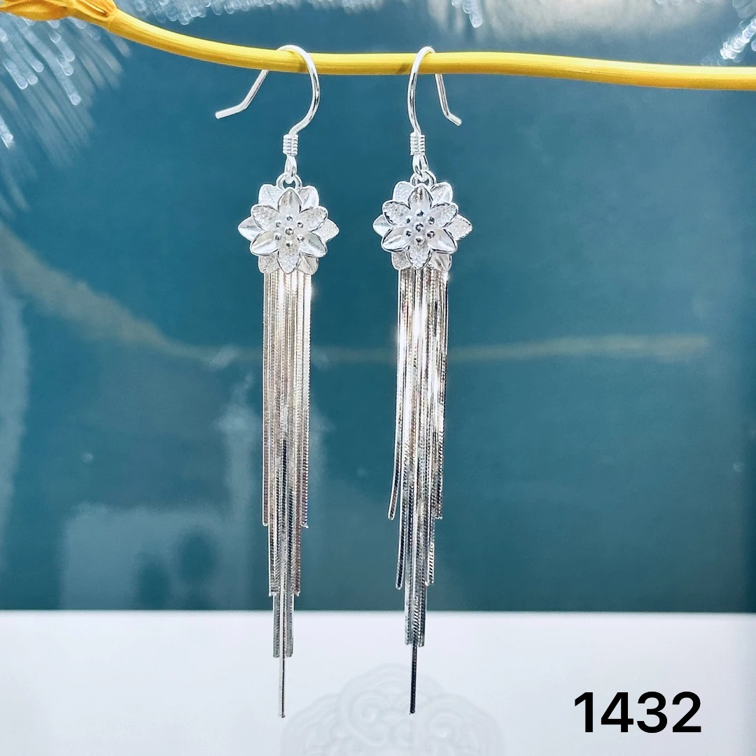 足银耳饰 苗乐足银百合花长款流苏耳环简约设计