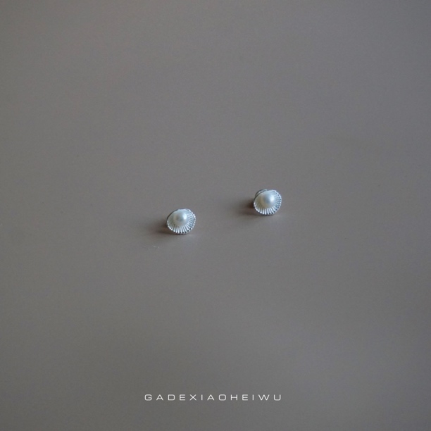 足银仿珍珠耳饰 呷的小黑屋足银990耳钉天然珍珠简约百搭高级耳钉