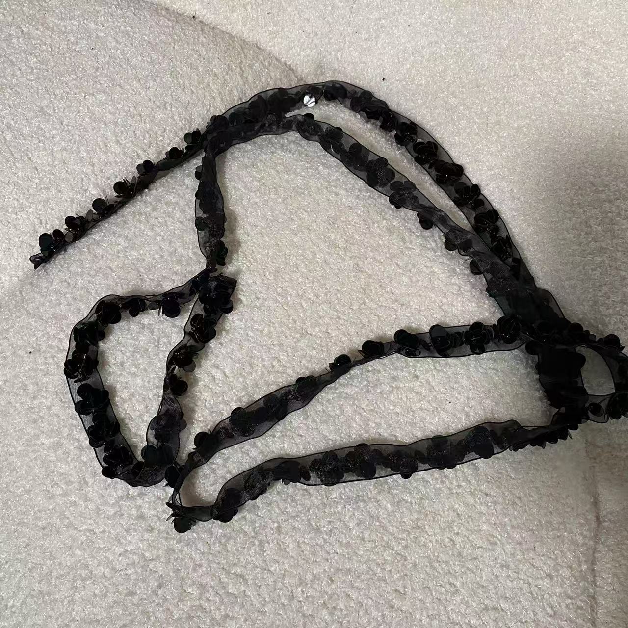 2025春季新款网纱飘带黑色花朵复古暗黑丝巾围巾NF0502184