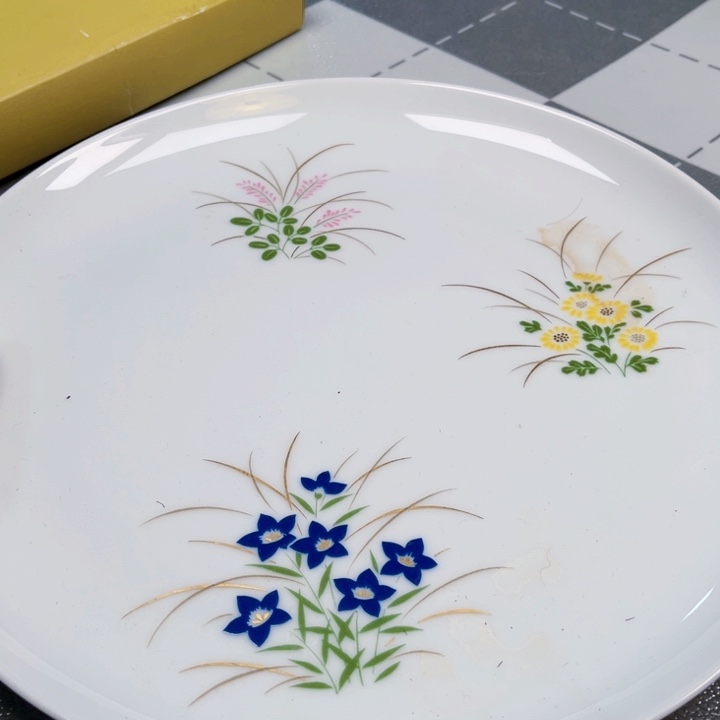 瓷片哈哈哈哈哈哈哈哈哈