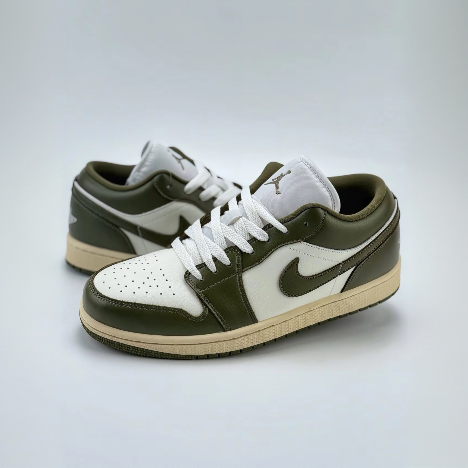 【滔搏爆款】耐克nike男女鞋Air Jordan 1运动复古篮球鞋DC0774-122