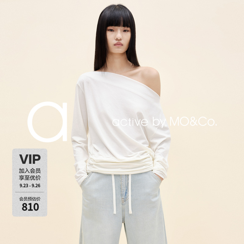 【active系列】MOCO上衣2025秋新品棉麻弹丝露肩T恤MBE3TEE018