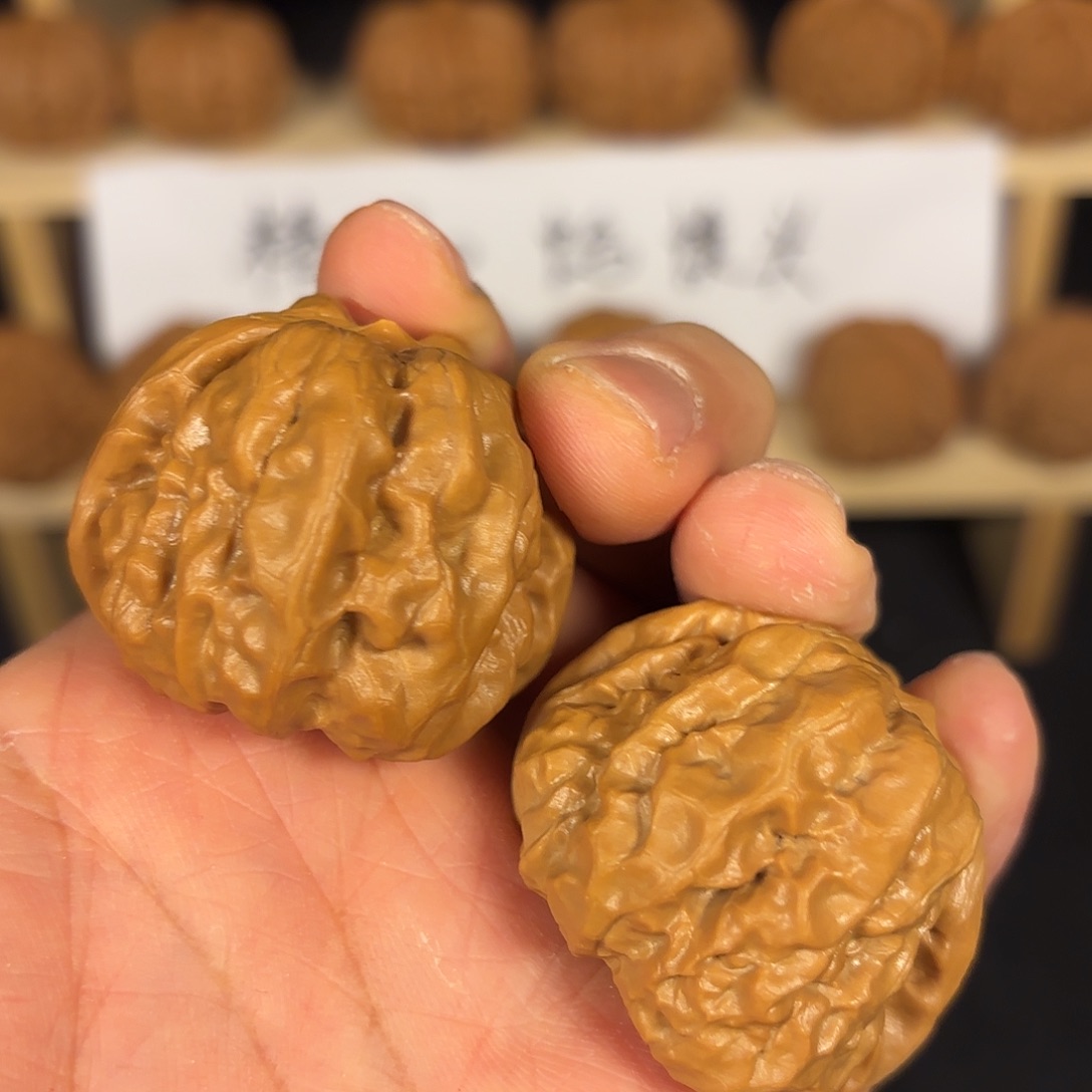 文玩核桃吊坠蛤蟆头40尺