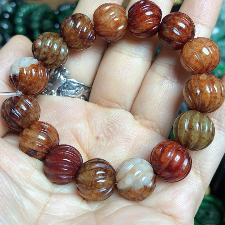 翡翠散珠?**?瓜珠手串一条