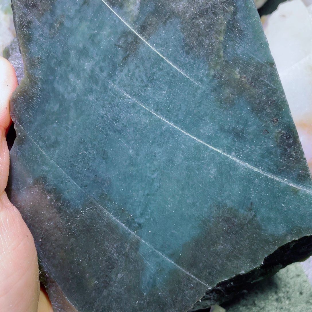 和田玉未镶嵌珠宝半成品