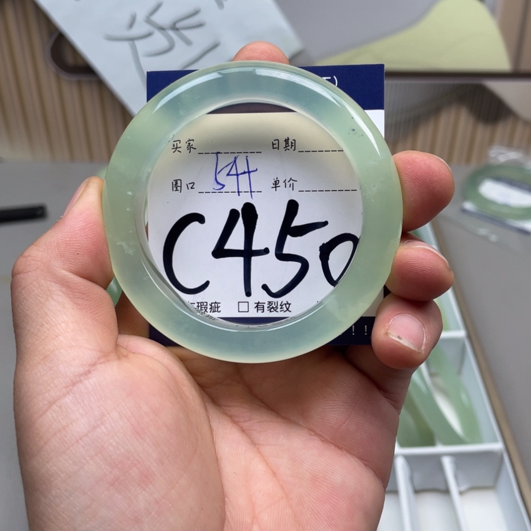 岫玉手镯手镯未镶嵌