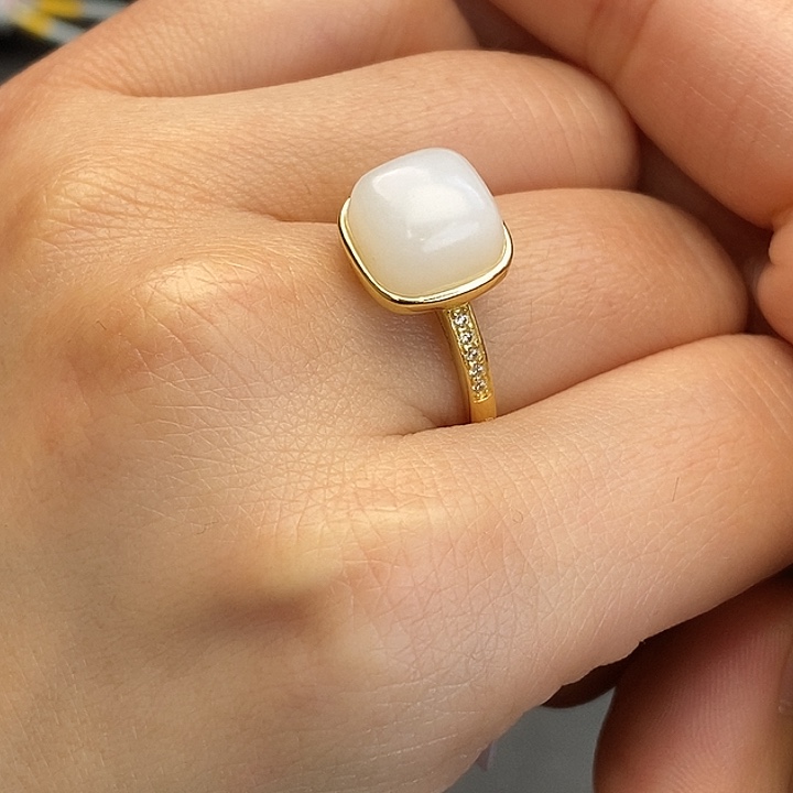 和田玉未镶嵌戒指