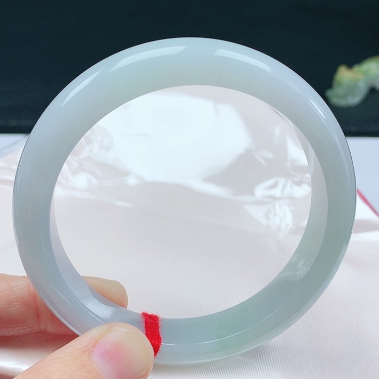 【闪购商品】翡翠手镯未镶嵌天然翡翠手镯