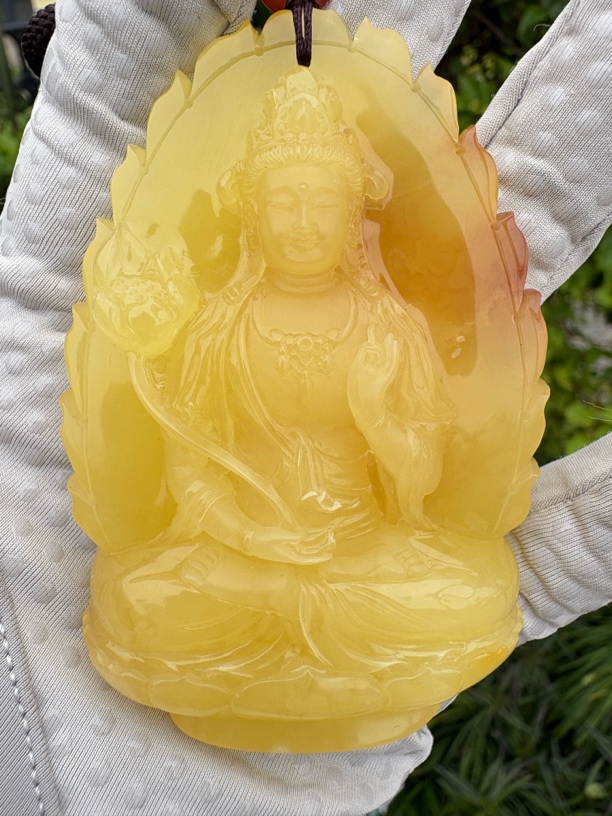 假一赔十，天然琥珀蜜蜡吊坠，大势至菩萨吊坠，编号202