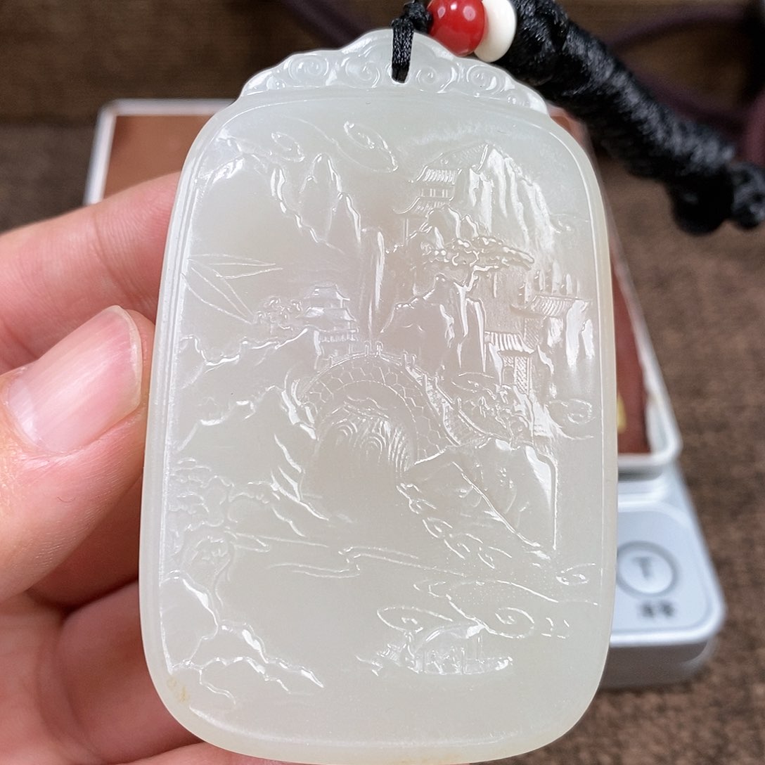 和田玉颈饰未镶嵌