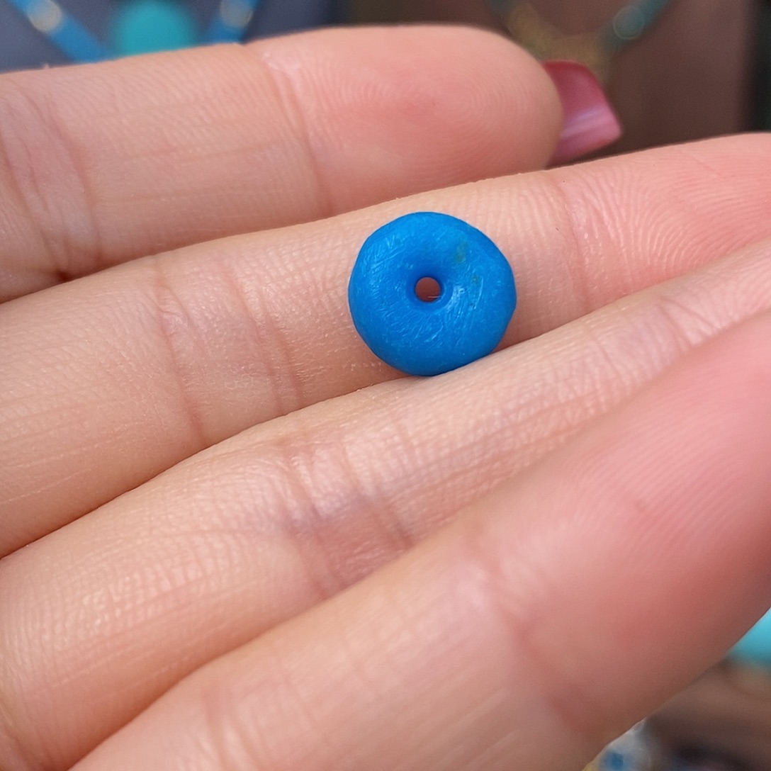 绿松石颈饰未镶嵌9.7×4.4mm玉化蓝扣子