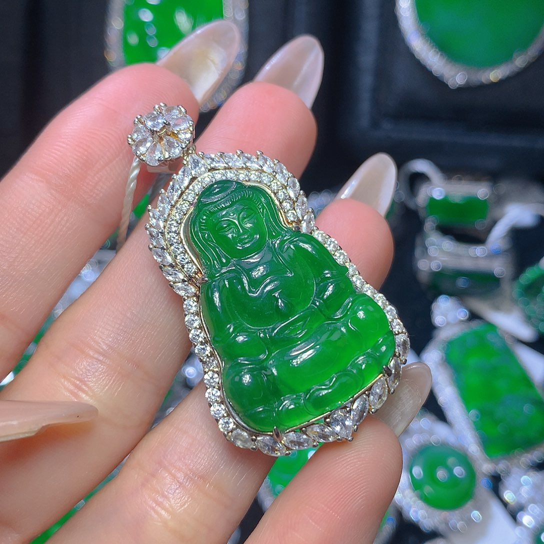 翡翠吊坠(不含链)银S925镶嵌翡翠