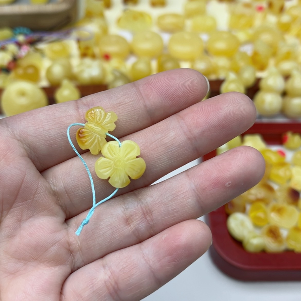 【闪购商品】蜜蜡裸石未镶嵌配饰